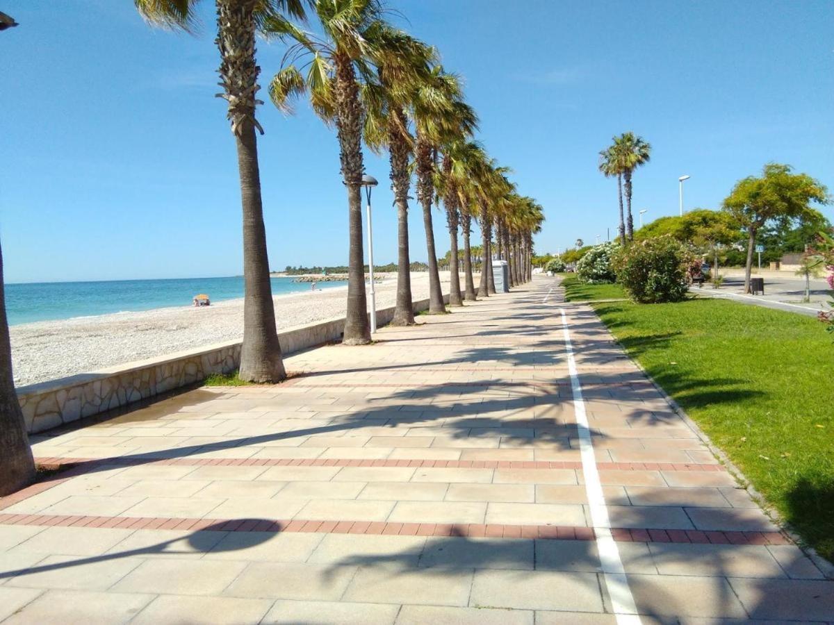 Apartamento En La Playa レス・カセス・ダルカナール エクステリア 写真